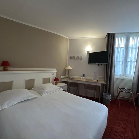 Logis Hotel Restaurant Le Monarque Блоа Екстериор снимка