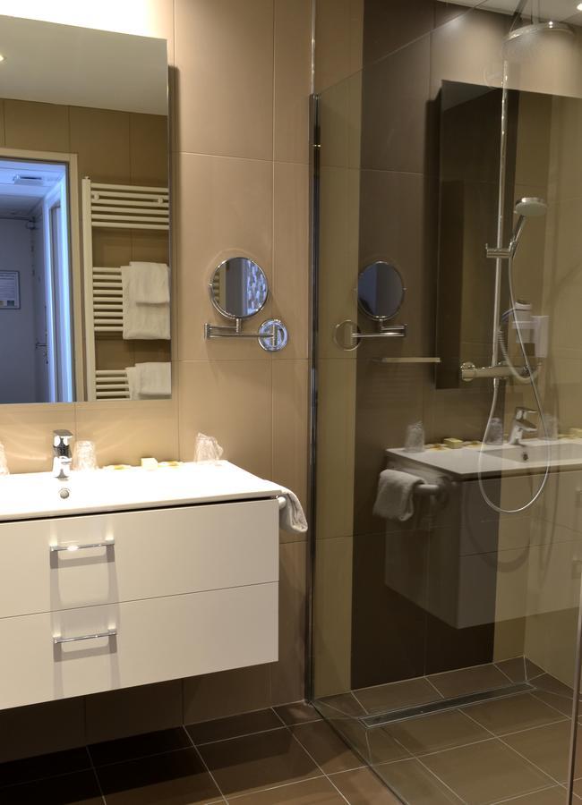 Logis Hotel Restaurant Le Monarque Блоа Екстериор снимка